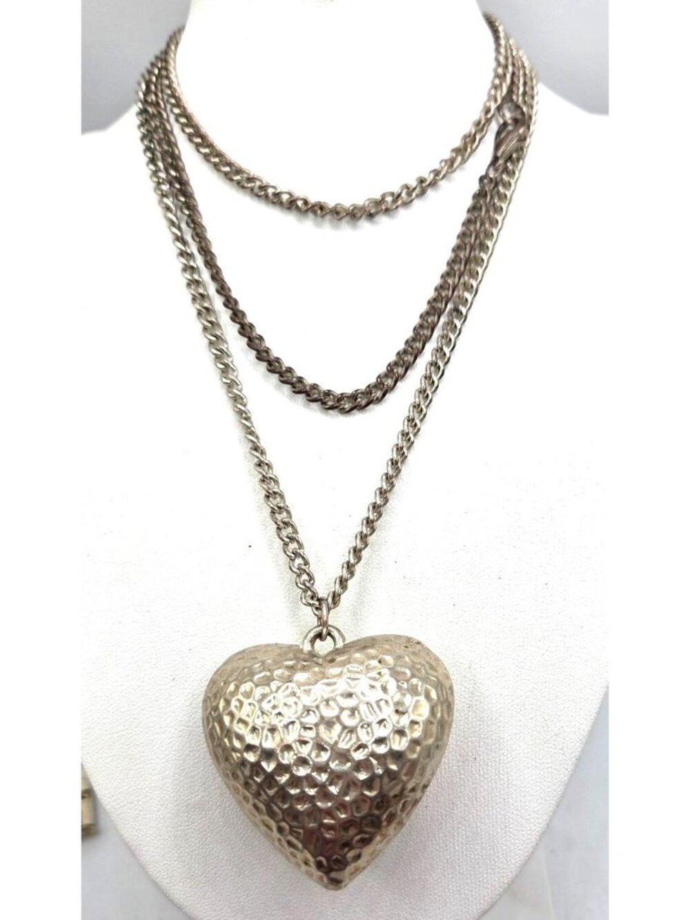 Hammered Silver-Tone Chain Necklace With Large Heart Pendant